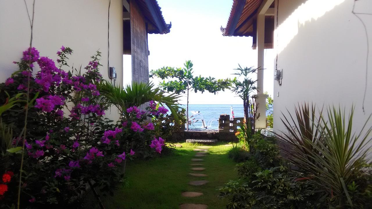 Tambun Sari Beach Homestay Амед Екстер'єр фото